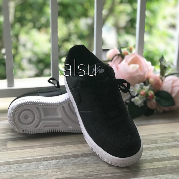 Nike Air Force 1 Upstep Black Leather WMNS - Picture 4 of 8